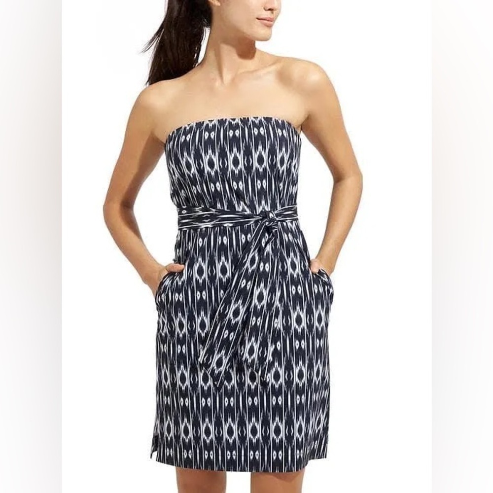 Athleta Navy Blue and White Printed Strapless Anywhere Sundress Size 2 NWOT